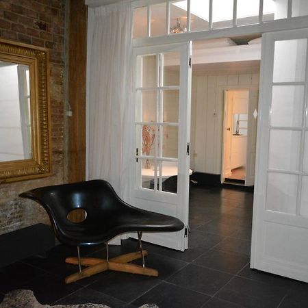 Waterland Hoge Huis Monnickendam Bagian luar foto