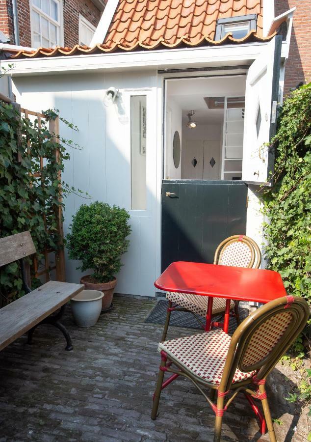 Waterland Hoge Huis Monnickendam Bagian luar foto