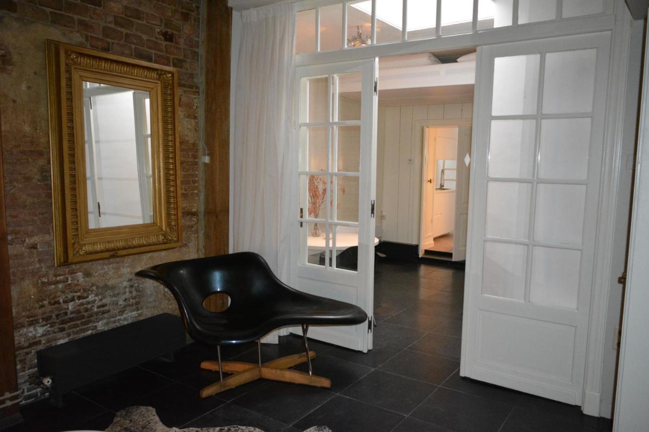 Waterland Hoge Huis Monnickendam Bagian luar foto
